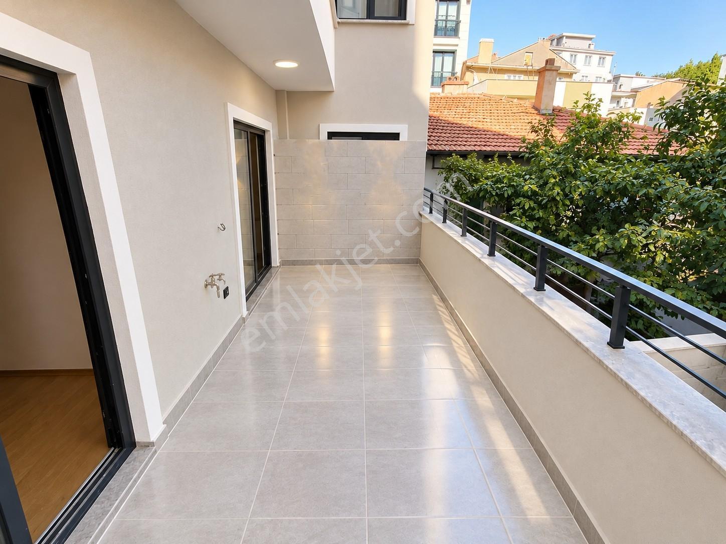 Doradan Edremit Merkezde Satılık Sıfır Geniş Balkonlu 1+1 Daire — fotoğraf 8