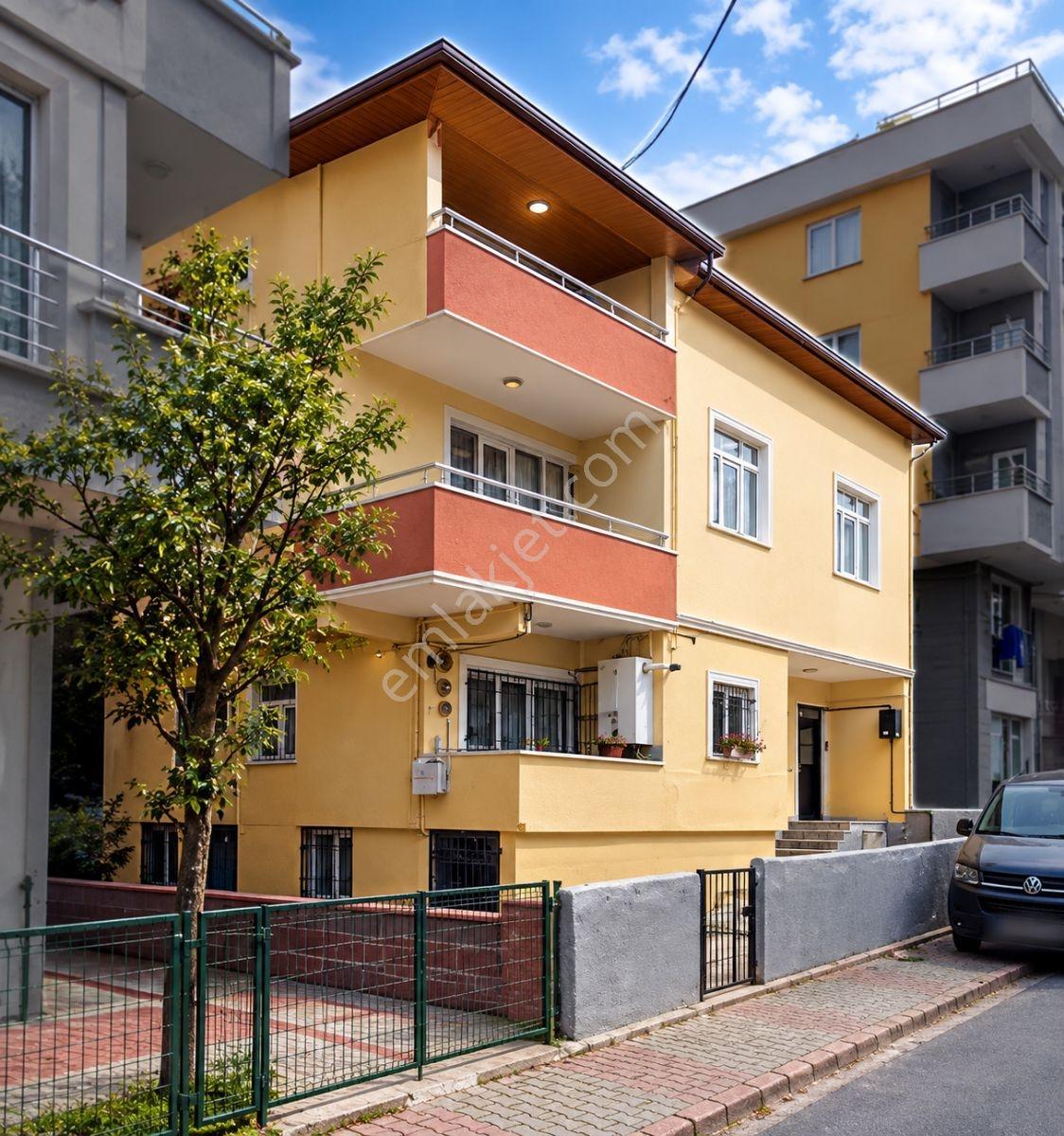 Sarıgazi Atatürk Mah 1+1 57 M² Arsa Payı Satılık Fırsatı