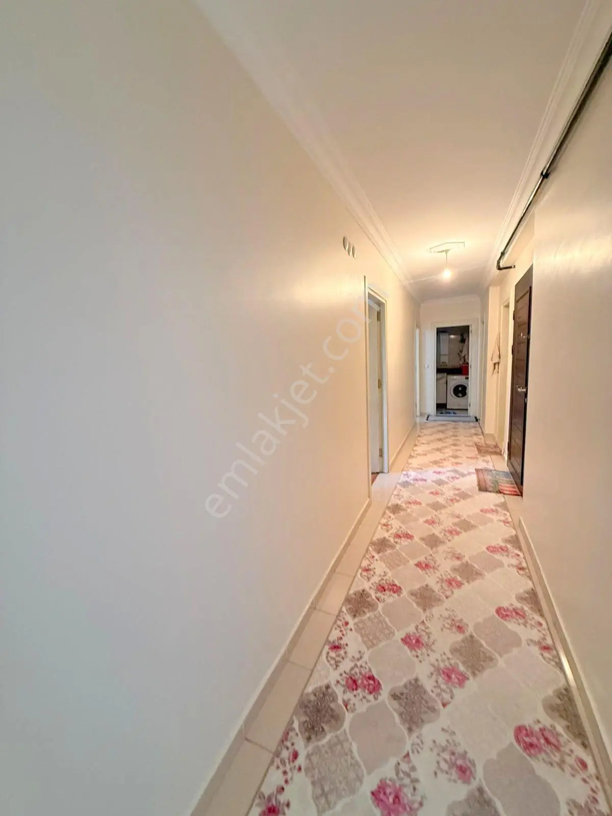 Mertcan'dan Cadde 2dk Metro 9dk İskanlı Balkonlu 3+1 Daire — fotoğraf 16
