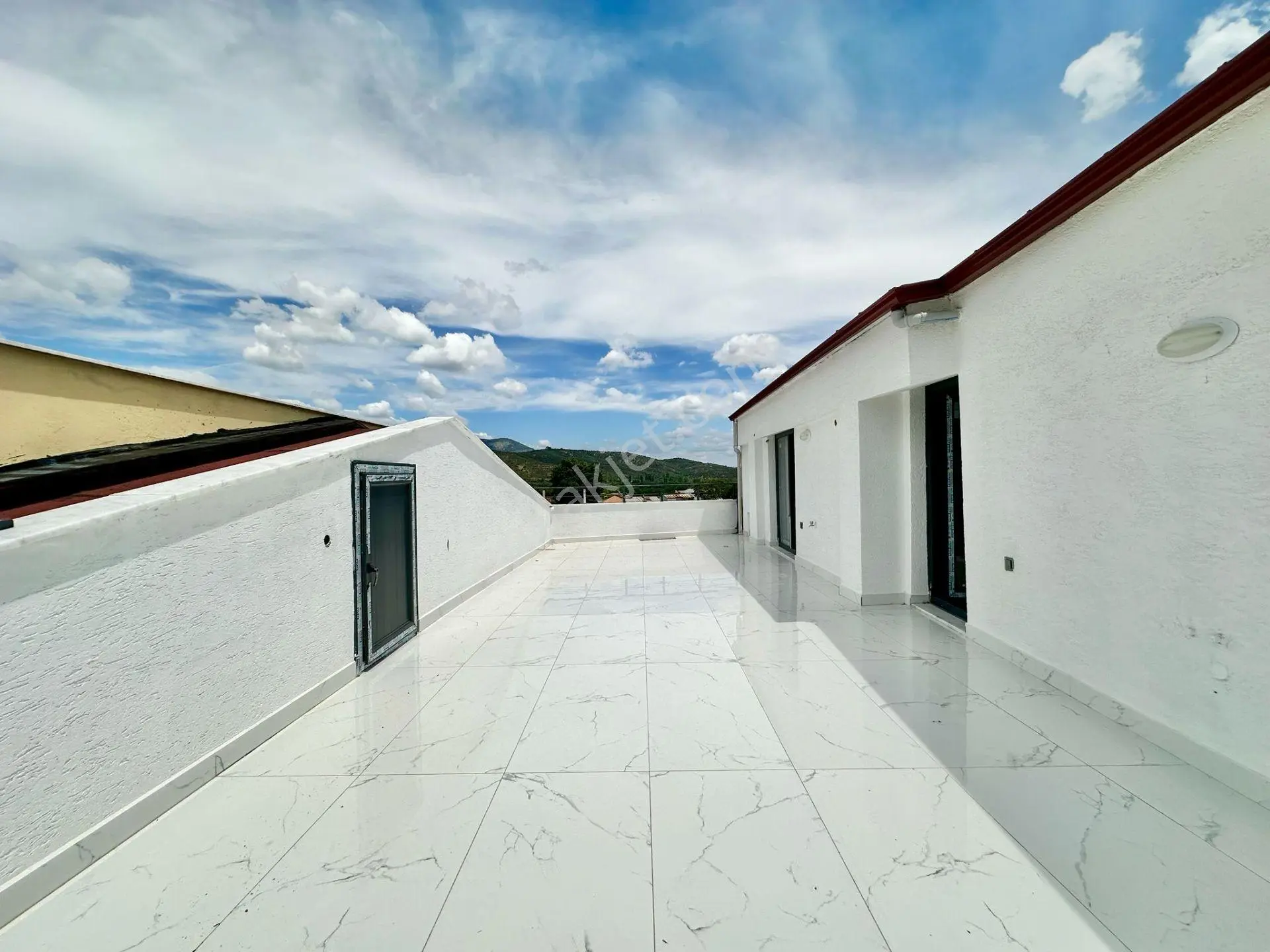 ꧁ay Emlaktan꧂oksijen Deposu Zeytinli Kazdağlarında Geniş Teraslı Satılık 3+1 Lüx Dublex Daire — fotoğraf 10