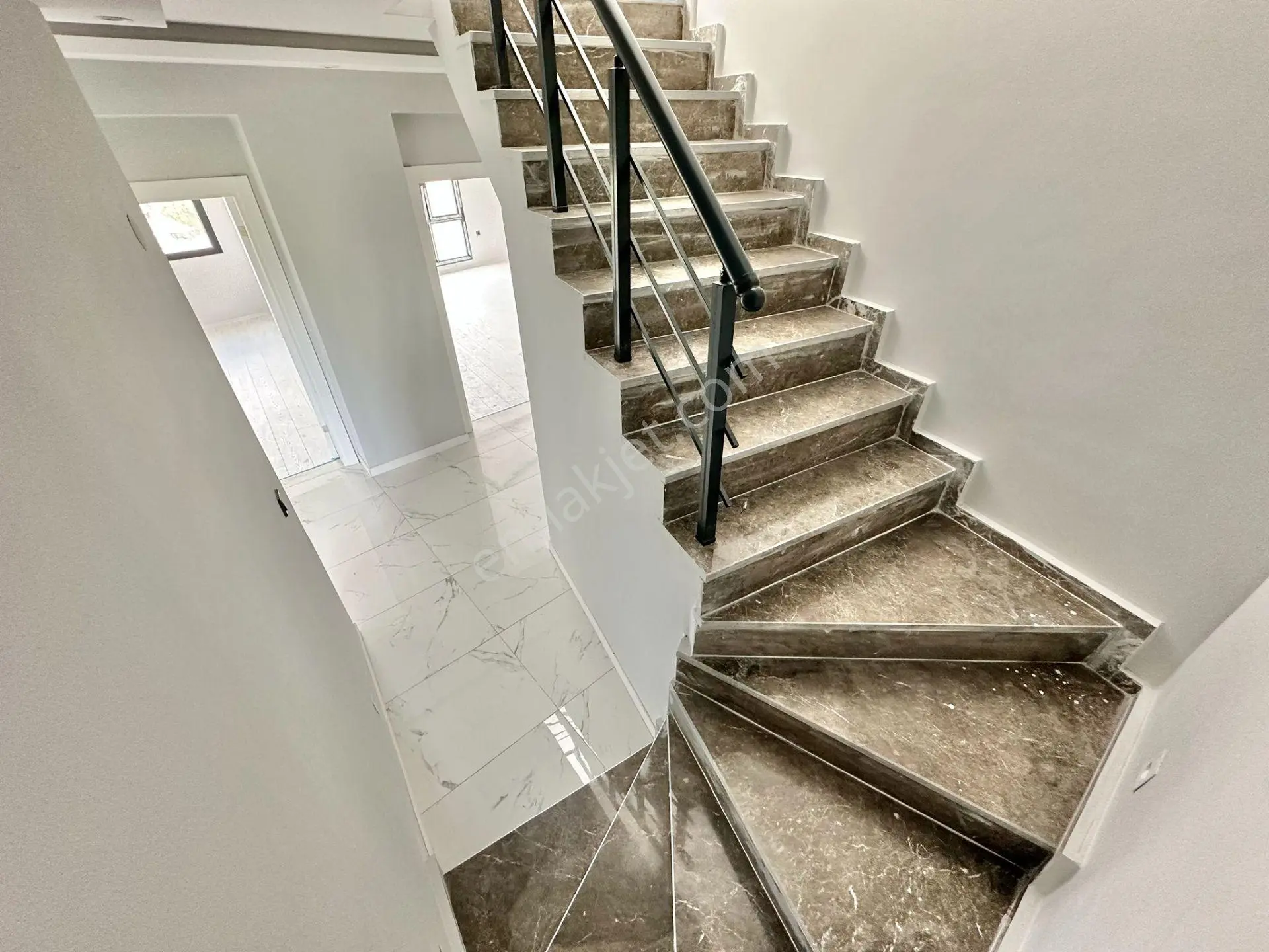 ꧁ay Emlaktan꧂oksijen Deposu Zeytinli Kazdağlarında Geniş Teraslı Satılık 3+1 Lüx Dublex Daire — fotoğraf 15