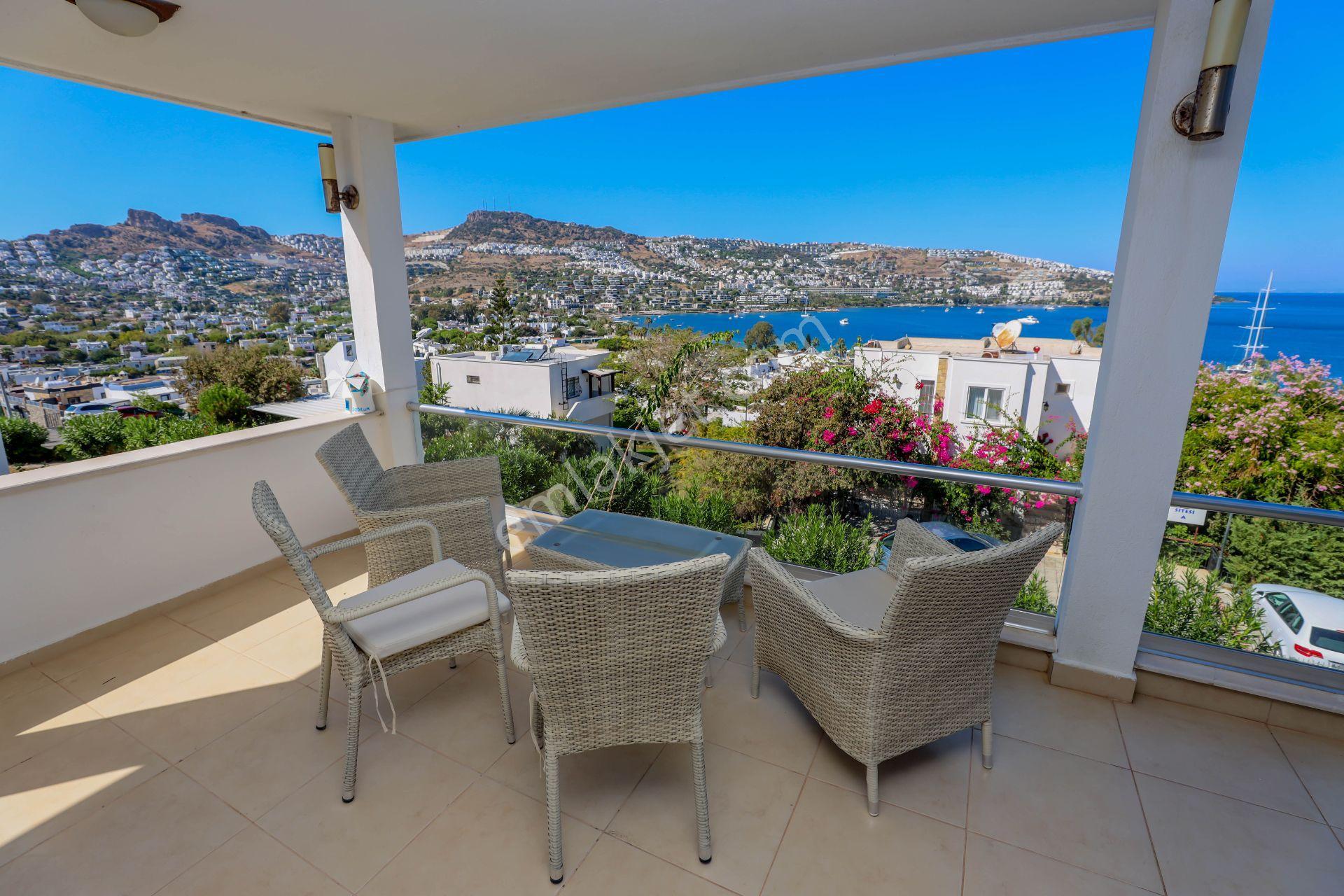 Bodrum Gündoğan Merkezde Deniz Manzaralı Yenilenmiş 4+2 Tripleks — fotoğraf 5