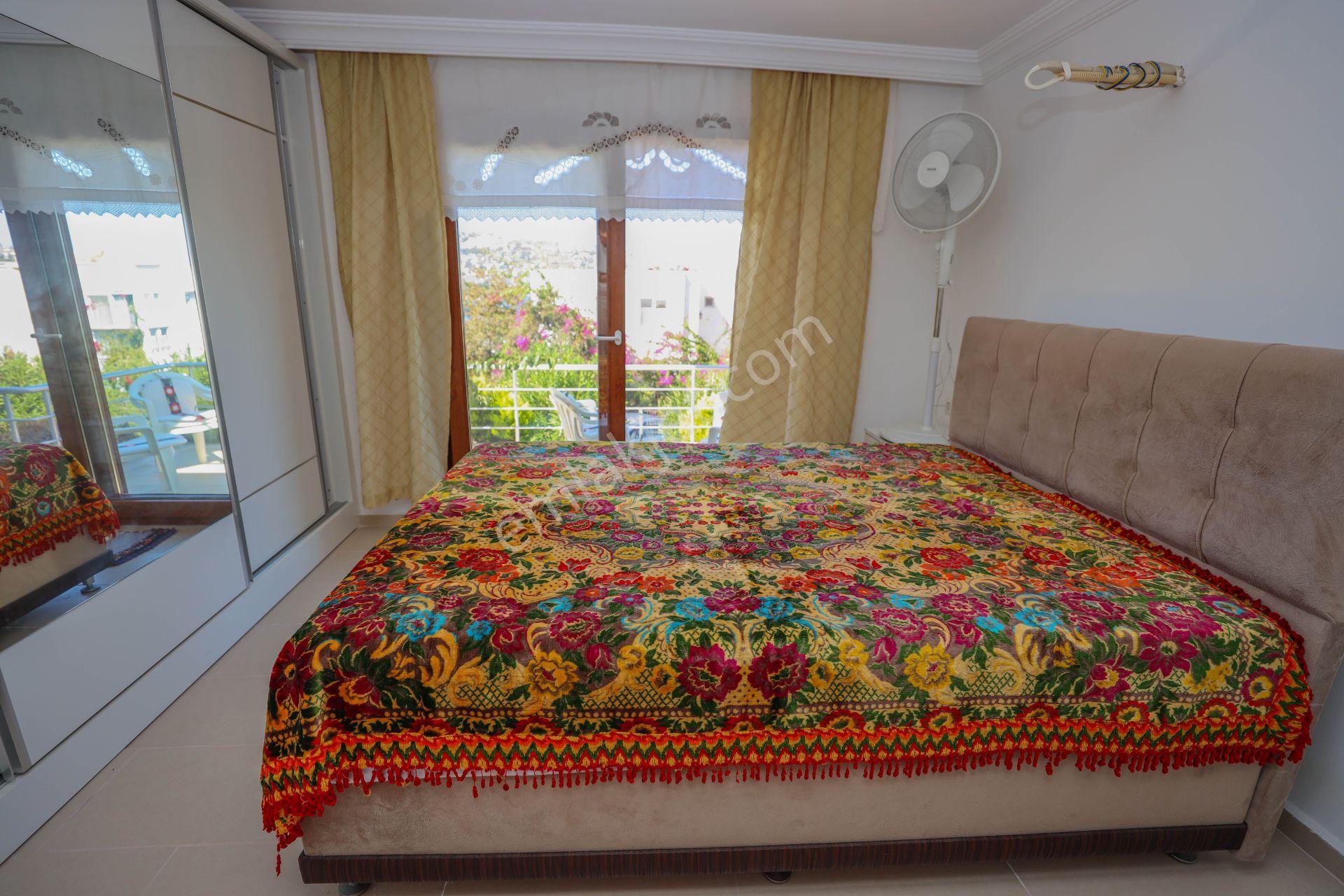 Bodrum Gündoğan Merkezde Deniz Manzaralı Yenilenmiş 4+2 Tripleks — fotoğraf 23