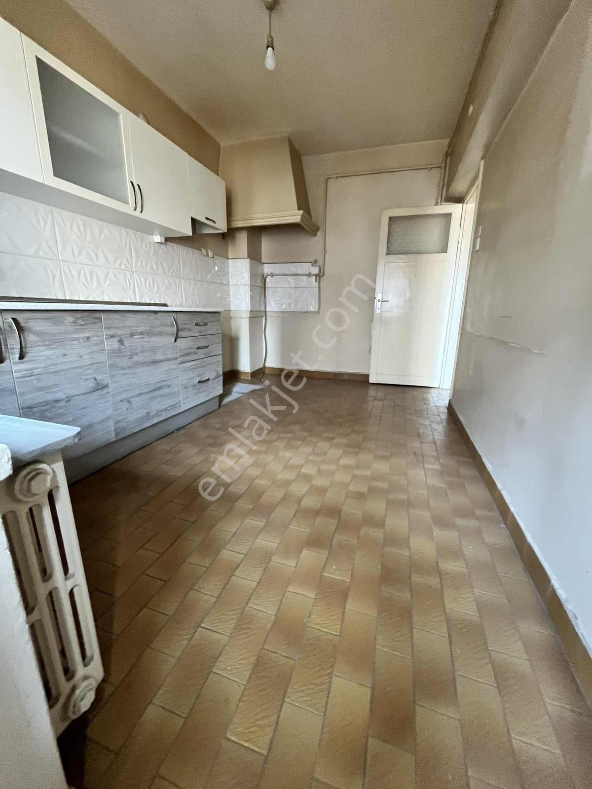 Dialog Dağ/atatürk Cd - S. Çakır Cd Köşesi 2+1 110 M2 Köşe Daire — fotoğraf 27