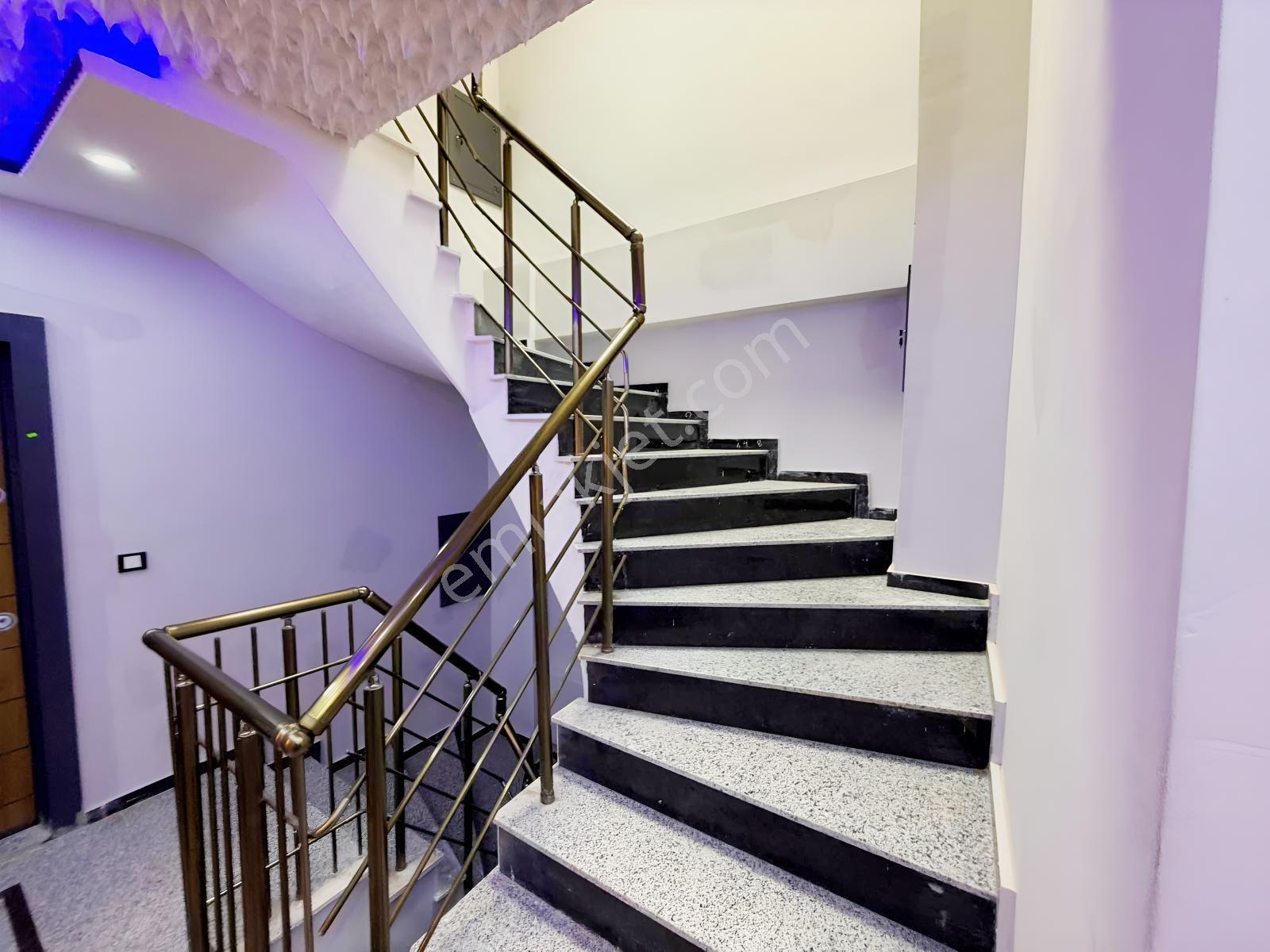 Mevlana Mahallesinde Sıfır Satılık 4+1 Dubleks Daire — fotoğraf 33