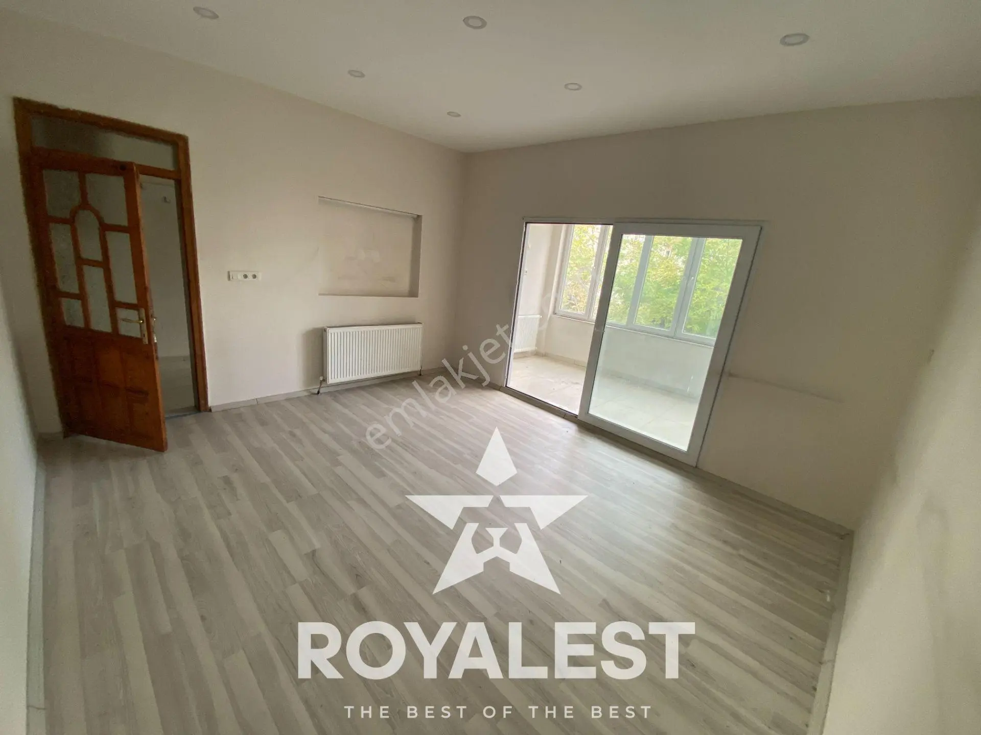 Royales’ten Kaçırılmayacak Mükemmel Konumda Fırsat Daire — fotoğraf 3