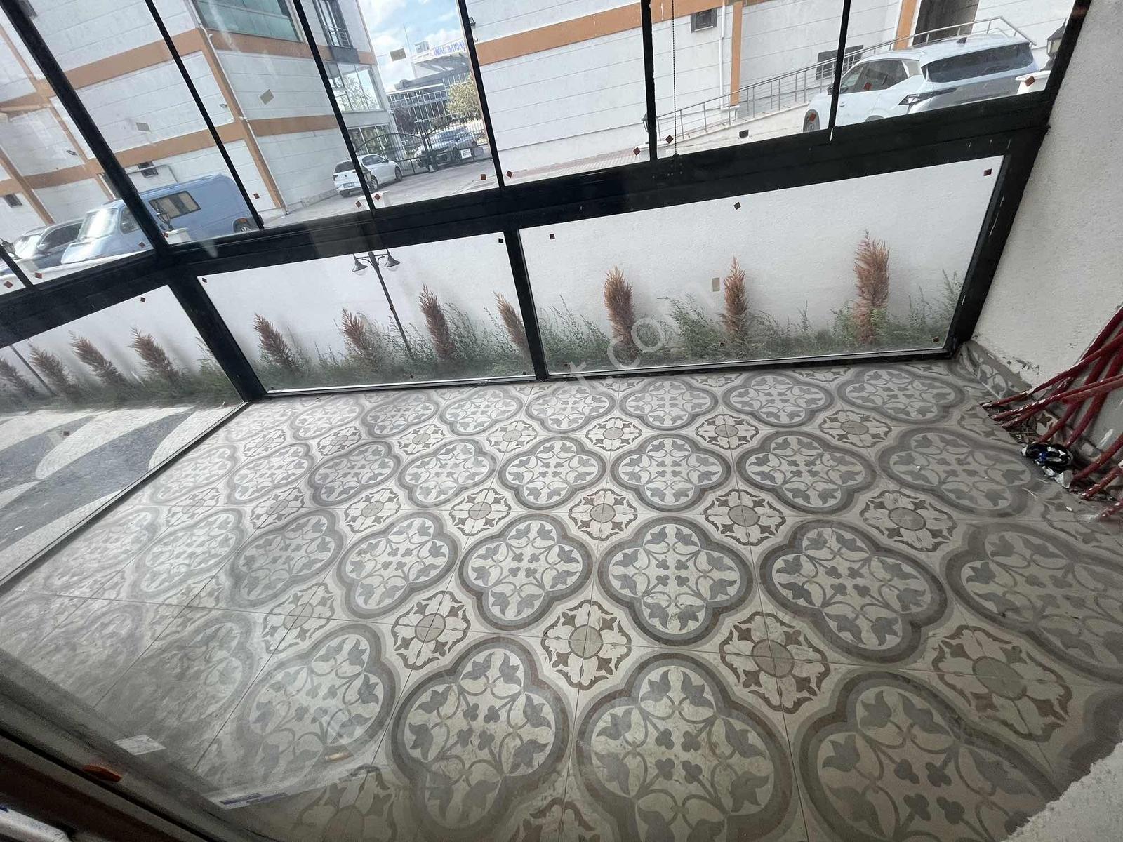 Şeyhsinan Mahallesinde Site İçerisinde Satılık Lüks 1+1 Daireler — fotoğraf 4