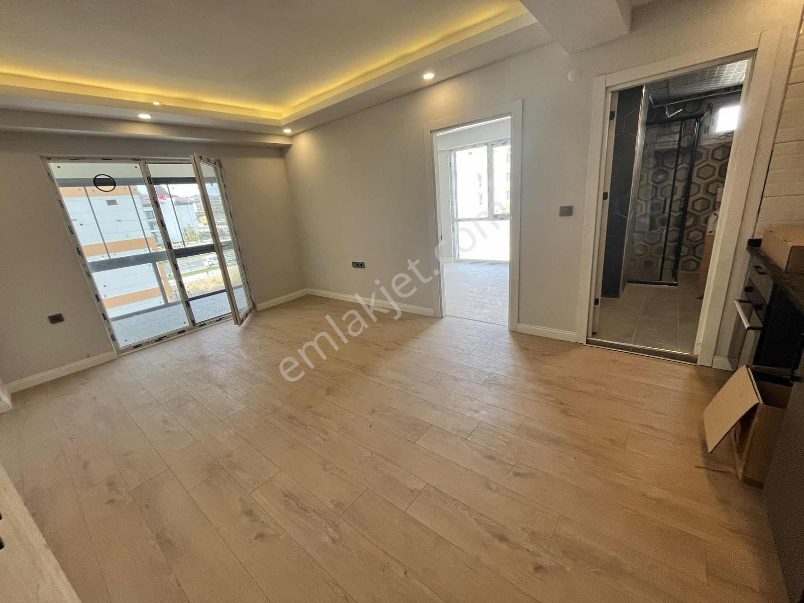 Şeyhsinan Mahallesinde Site İçerisinde Satılık Lüks 1+1 Daireler — fotoğraf 17