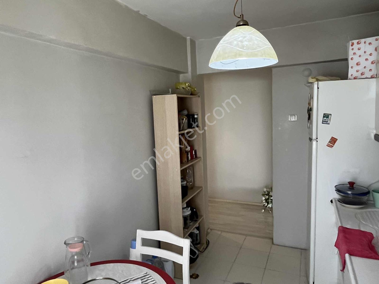 Bostanlı Merkezde Migros Yakını Satılık 2+1 Daire — fotoğraf 19