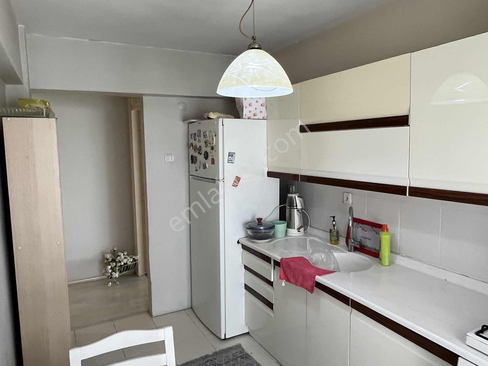 Bostanlı Merkezde Migros Yakını Satılık 2+1 Daire — fotoğraf 20