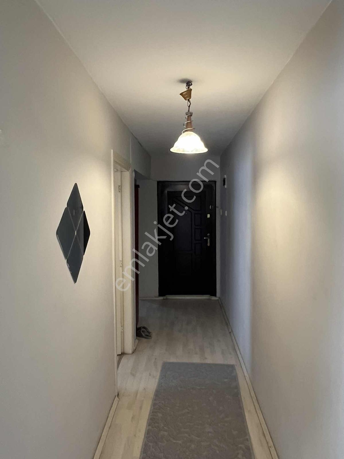 Bostanlı Merkezde Migros Yakını Satılık 2+1 Daire — fotoğraf 23