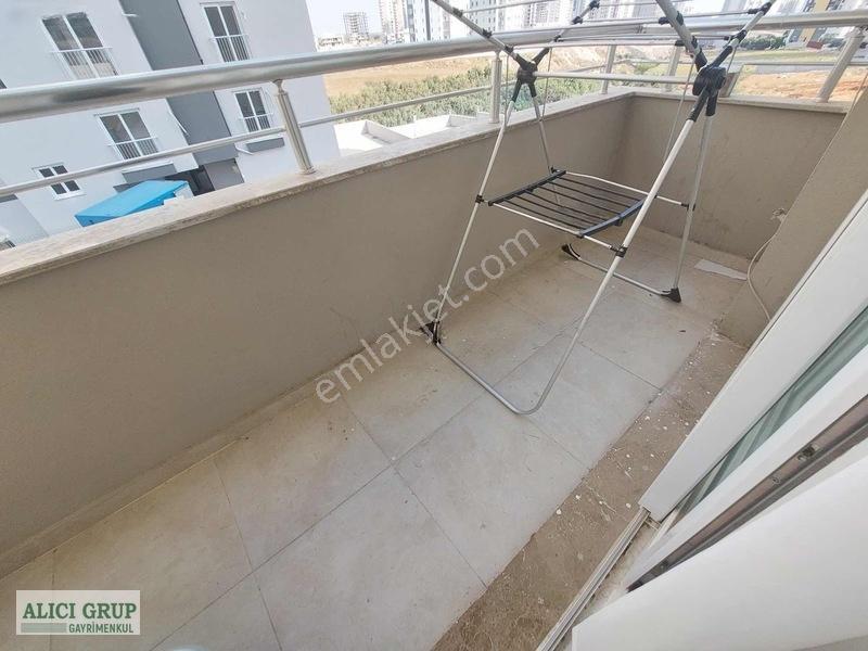 #stad Yakını Anayola Yakın Eşyalı Az Katlı Binada 1+1 Daire — fotoğraf 3