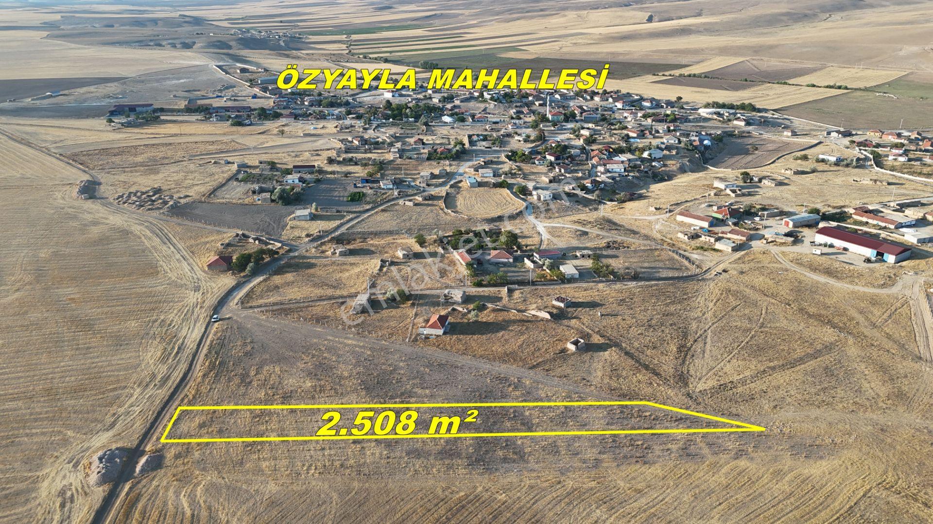 Yunak Özyayla'Da 2508 M² Konut İmarlı Satılık Arsa