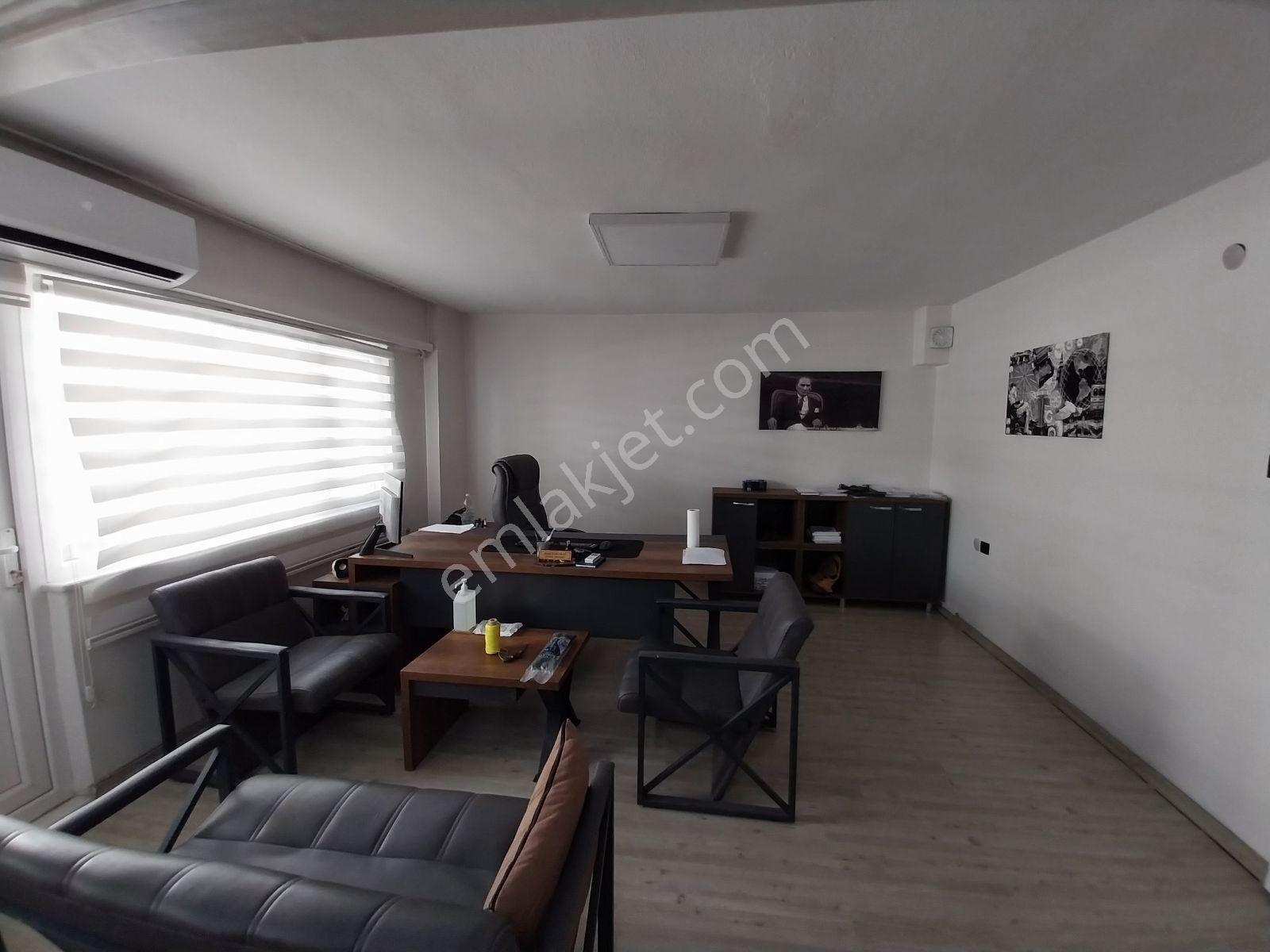 1.Anafartalar Mahallesi'Nde Satılık Arakat 2+1 Teraslı Daire