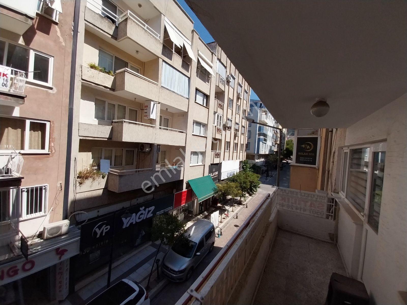 1.anafartalar Mahallesi'nde Satılık Arakat 2+1 Teraslı Daire — fotoğraf 16