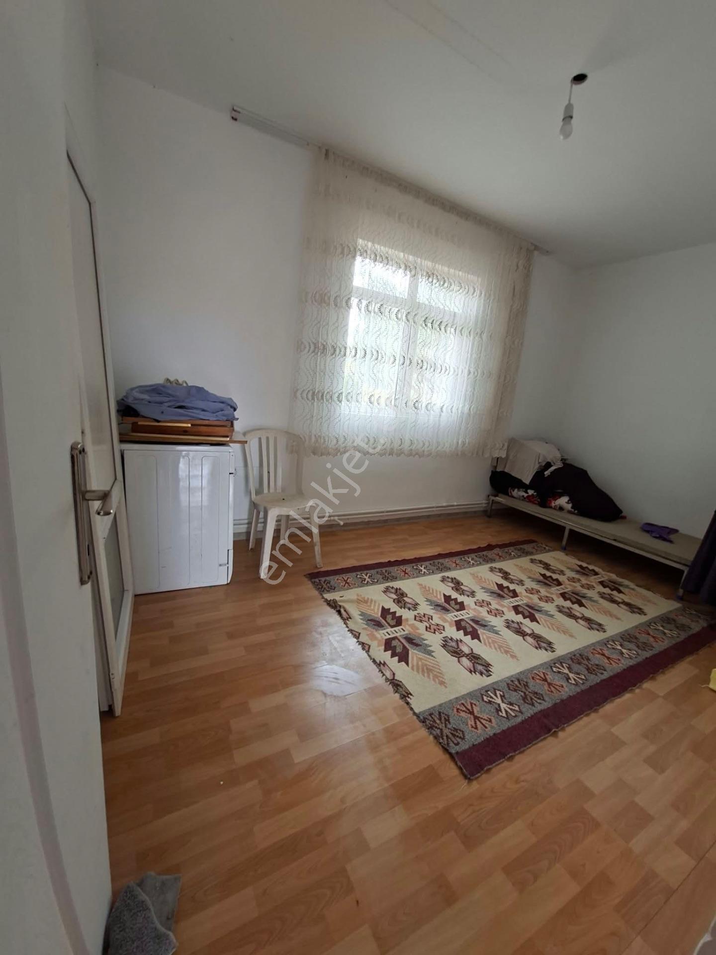Harika Yatırımlık Geleceği Olan 50 Baş Mandıraya Uygun Elektrikli Kombi Isıtmalı Güzel Yer — fotoğraf 7