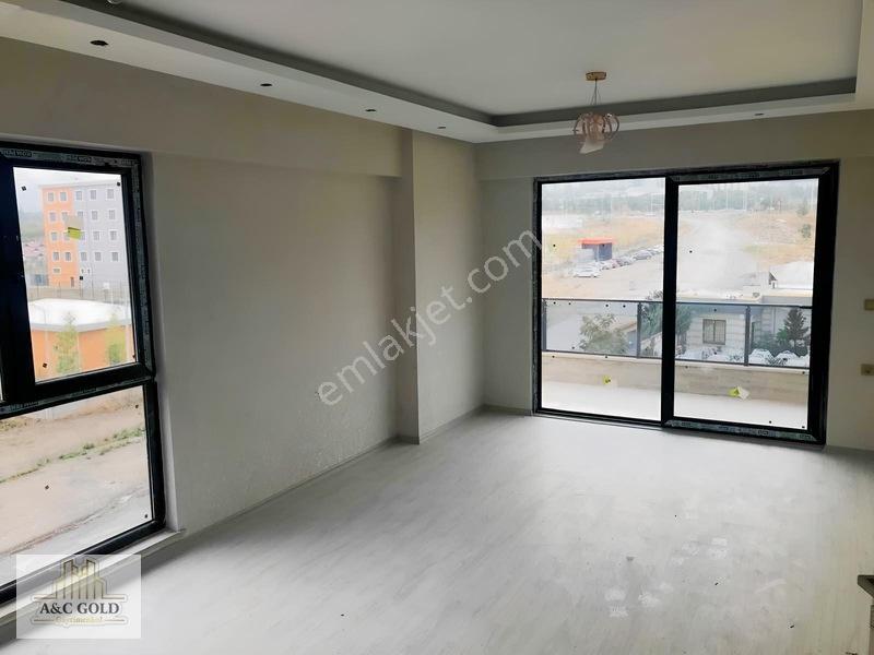 Üniversite Yürüme Mesafesi Satılık 2+1 Lüks Rezidans — fotoğraf 2