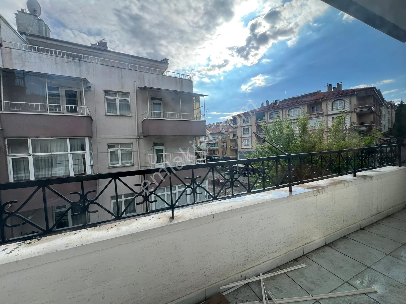 Mehmet Zengin'den Asansörlü Ara Kat Merkezde Cadde Üstü 3+1 — fotoğraf 16