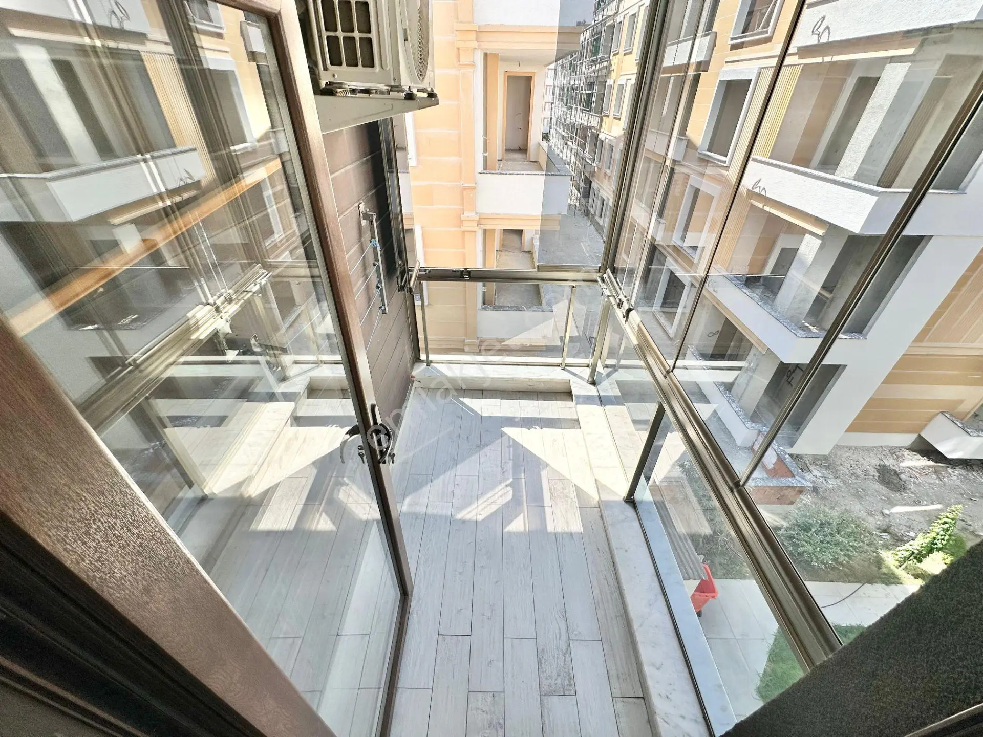 ꧁ay Emlaktan꧂akçay'da Arakat Ayrı Mutfak Denize Yakın Çift Klimalı Satılık 3+1 İçi Yapılı Yeni Daire — fotoğraf 17