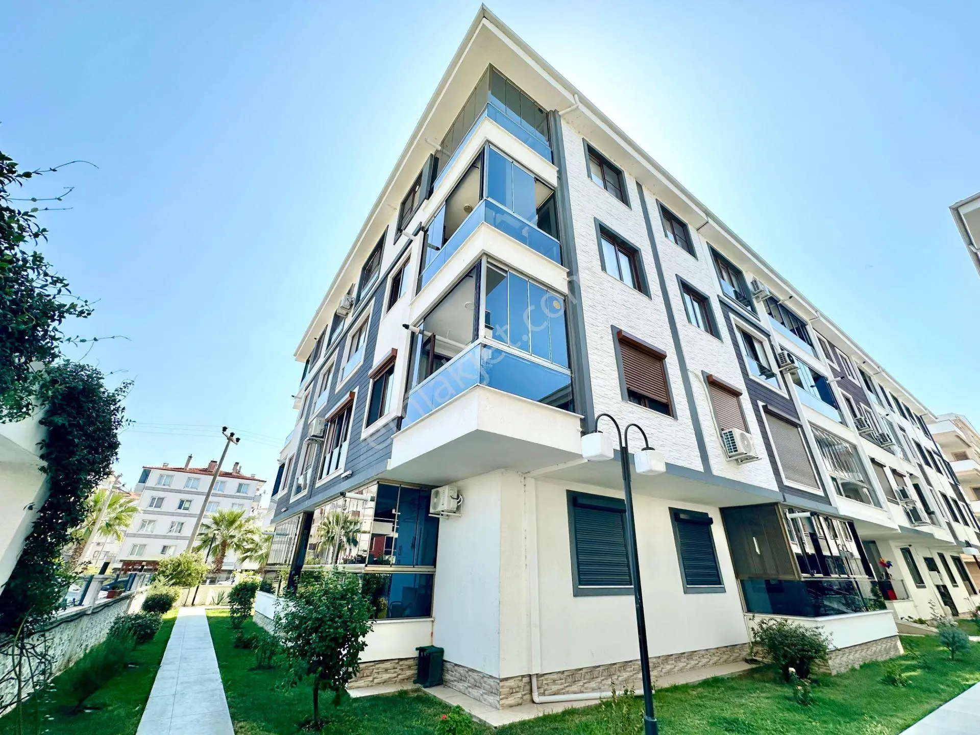 ꧁ay Emlaktan꧂akçay'da Arakat Ayrı Mutfak Denize Yakın Çift Klimalı Satılık 3+1 İçi Yapılı Yeni Daire — fotoğraf 34