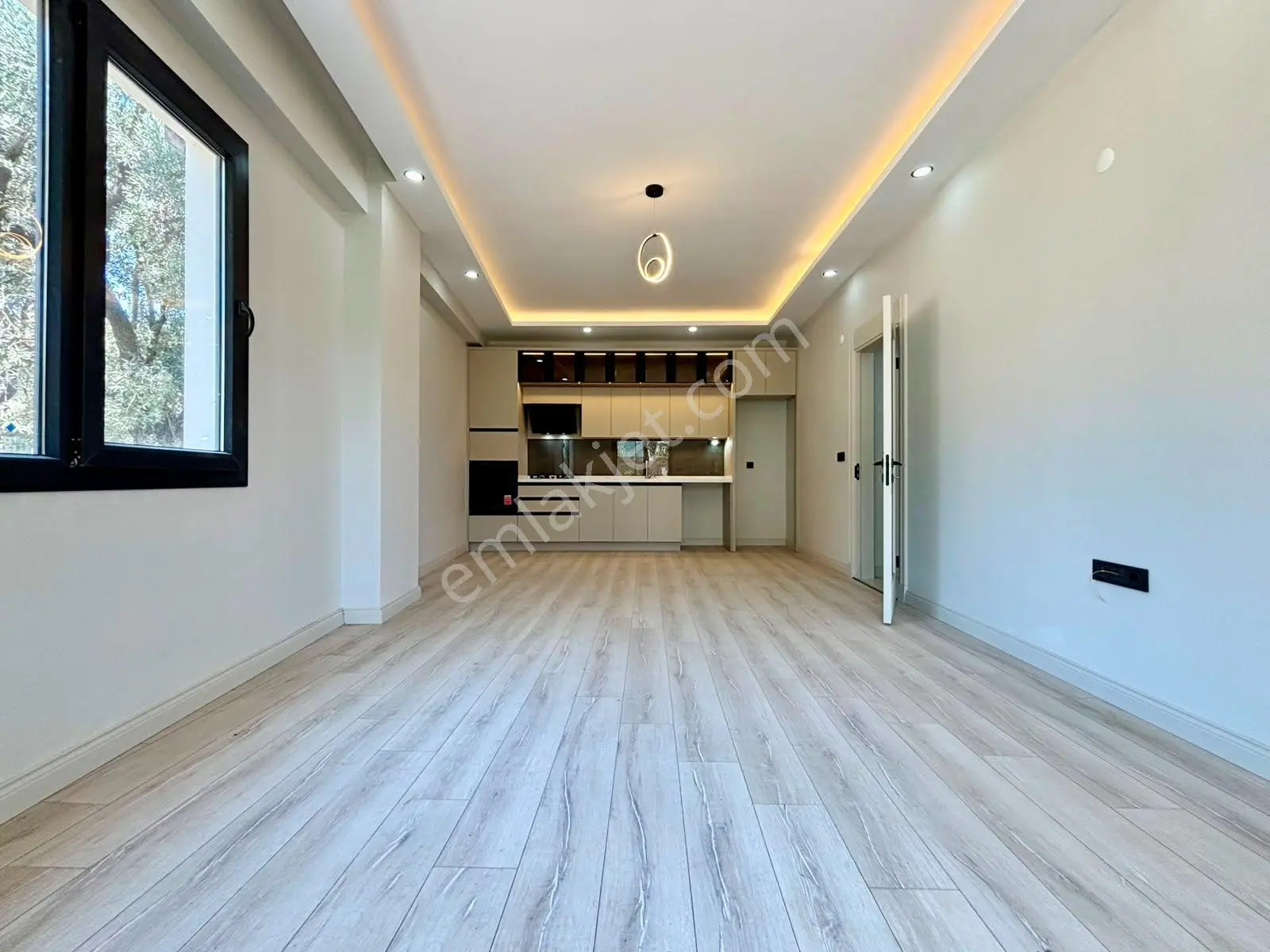 ꧁ay Emlaktan꧂oksijen Deposu Gürede Bahçe Kullanımlı Müstakil Tadında Satılık 2+1 Muhteşem Daire — fotoğraf 4