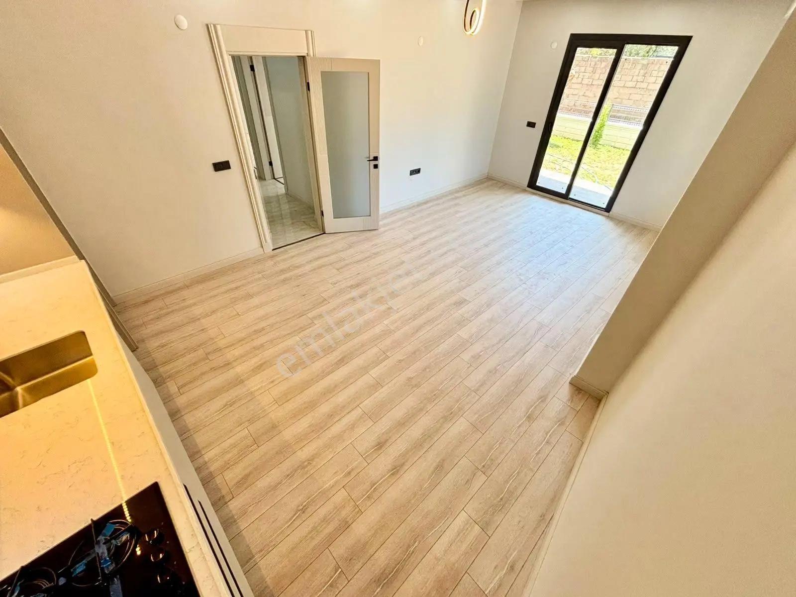 ꧁ay Emlaktan꧂oksijen Deposu Gürede Bahçe Kullanımlı Müstakil Tadında Satılık 2+1 Muhteşem Daire — fotoğraf 9