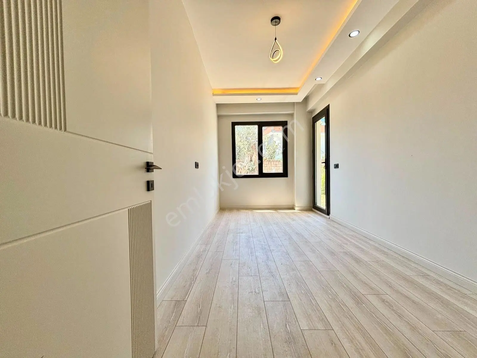 ꧁ay Emlaktan꧂oksijen Deposu Gürede Bahçe Kullanımlı Müstakil Tadında Satılık 2+1 Muhteşem Daire — fotoğraf 15