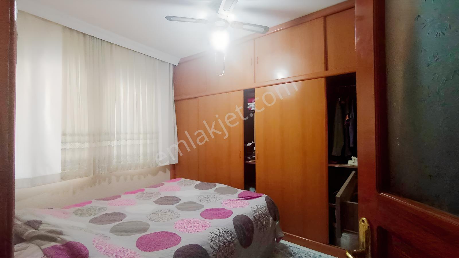 Karabağlar Bozyaka Pazar Yeri Üstünde 3+1 100 M2 Satılık Daire — fotoğraf 10