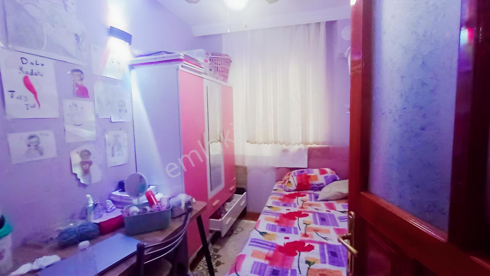 Karabağlar Bozyaka Pazar Yeri Üstünde 3+1 100 M2 Satılık Daire — fotoğraf 11