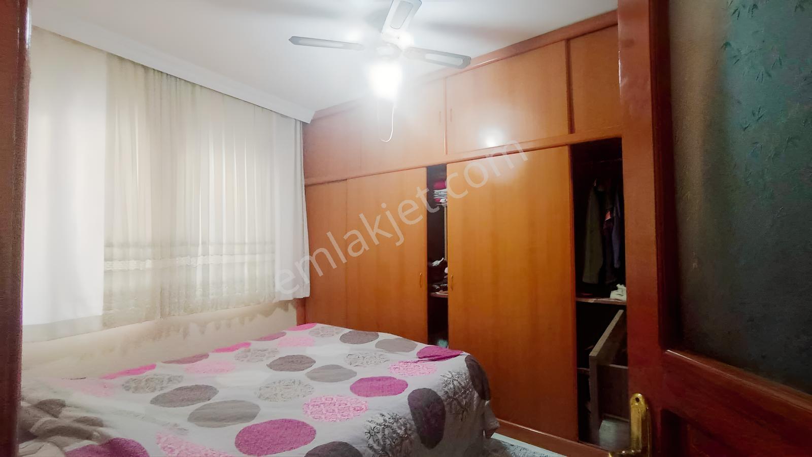 Karabağlar Bozyaka Pazar Yeri Üstünde 3+1 100 M2 Satılık Daire — fotoğraf 12
