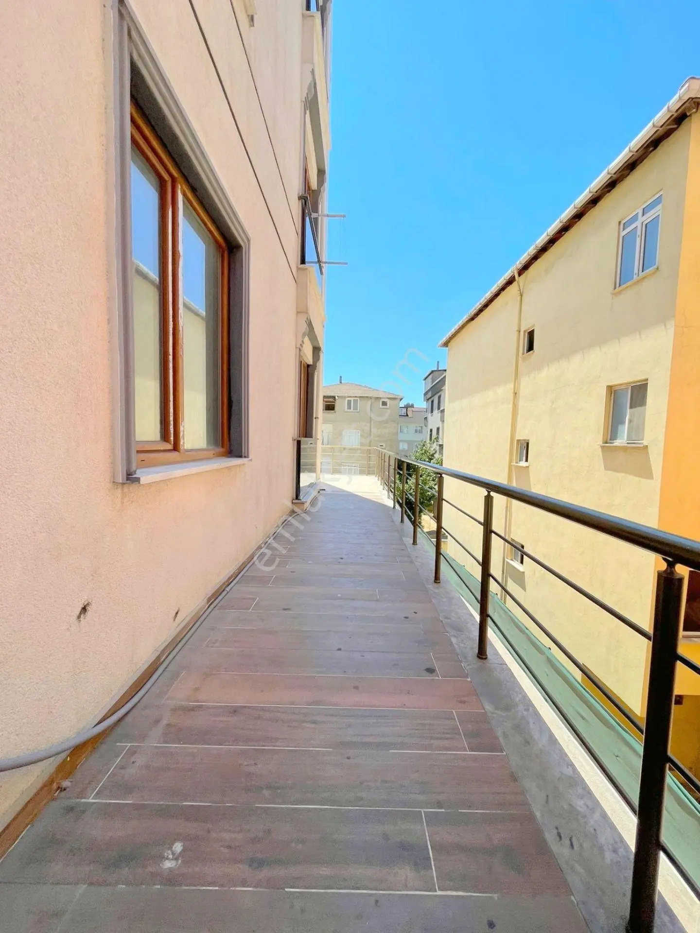 Mertcan'dan Kavakpınar Mah.iskanlı Cadde Üzeri Teraslı 2+1 Daire — fotoğraf 4