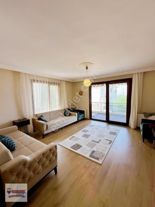 Re/max Şehir'den Esenköy'de Deniz Manzaralı Satılık Daire — fotoğraf 10