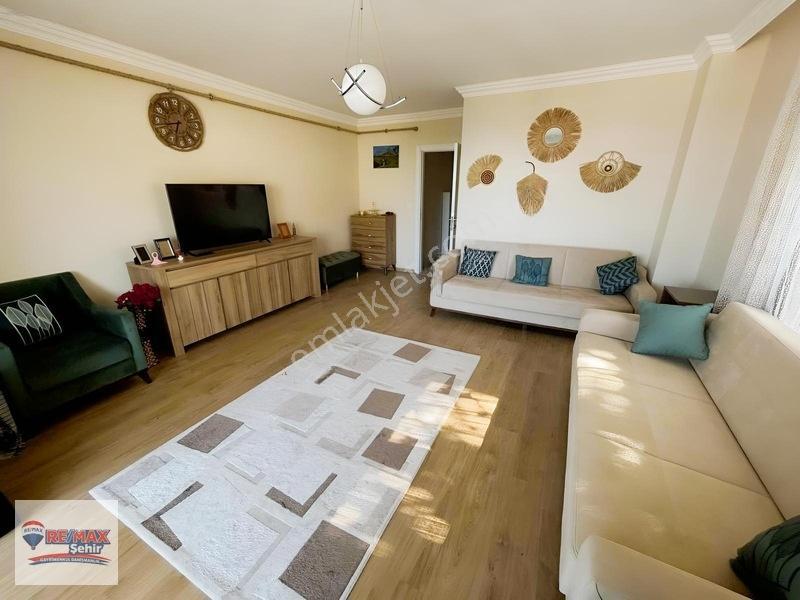 Re/max Şehir'den Esenköy'de Deniz Manzaralı Satılık Daire — fotoğraf 11