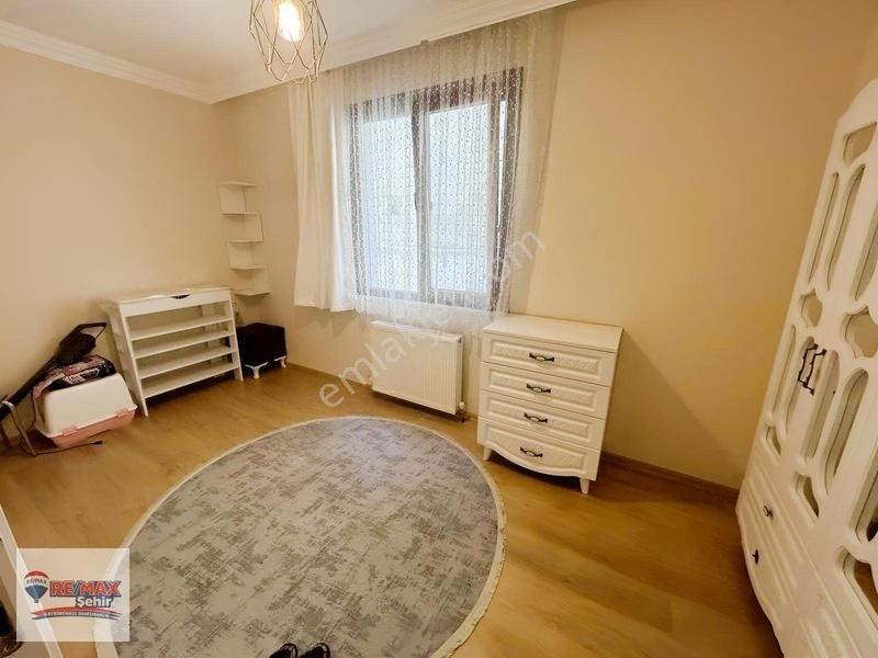 Re/max Şehir'den Esenköy'de Deniz Manzaralı Satılık Daire — fotoğraf 13