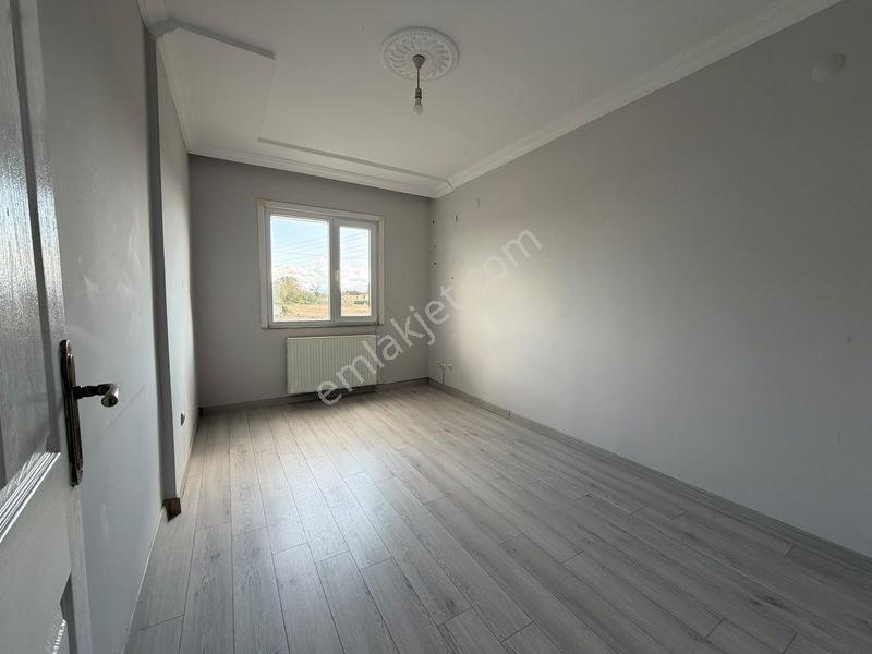 Kocaeli İlimtepe Huzur Sitesinde 3+1 145m2 Satılık Daire — fotoğraf 8