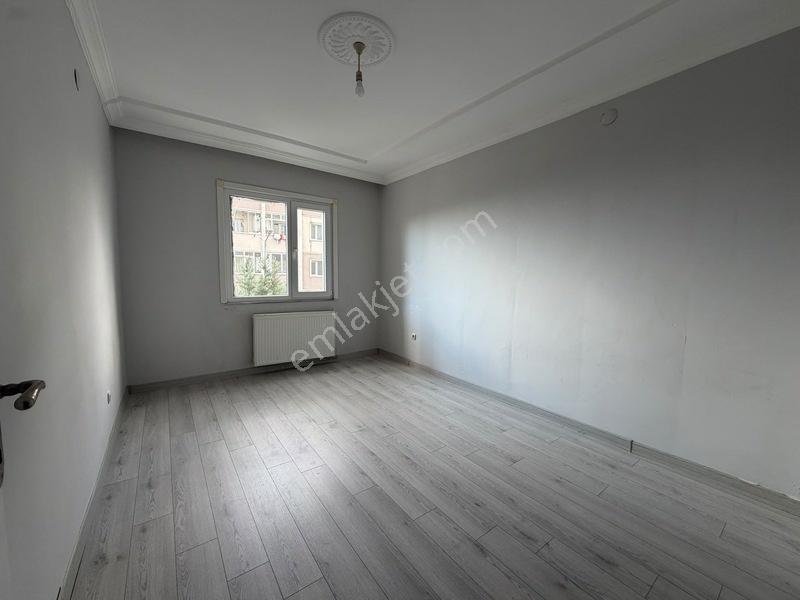 Kocaeli İlimtepe Huzur Sitesinde 3+1 145m2 Satılık Daire — fotoğraf 9