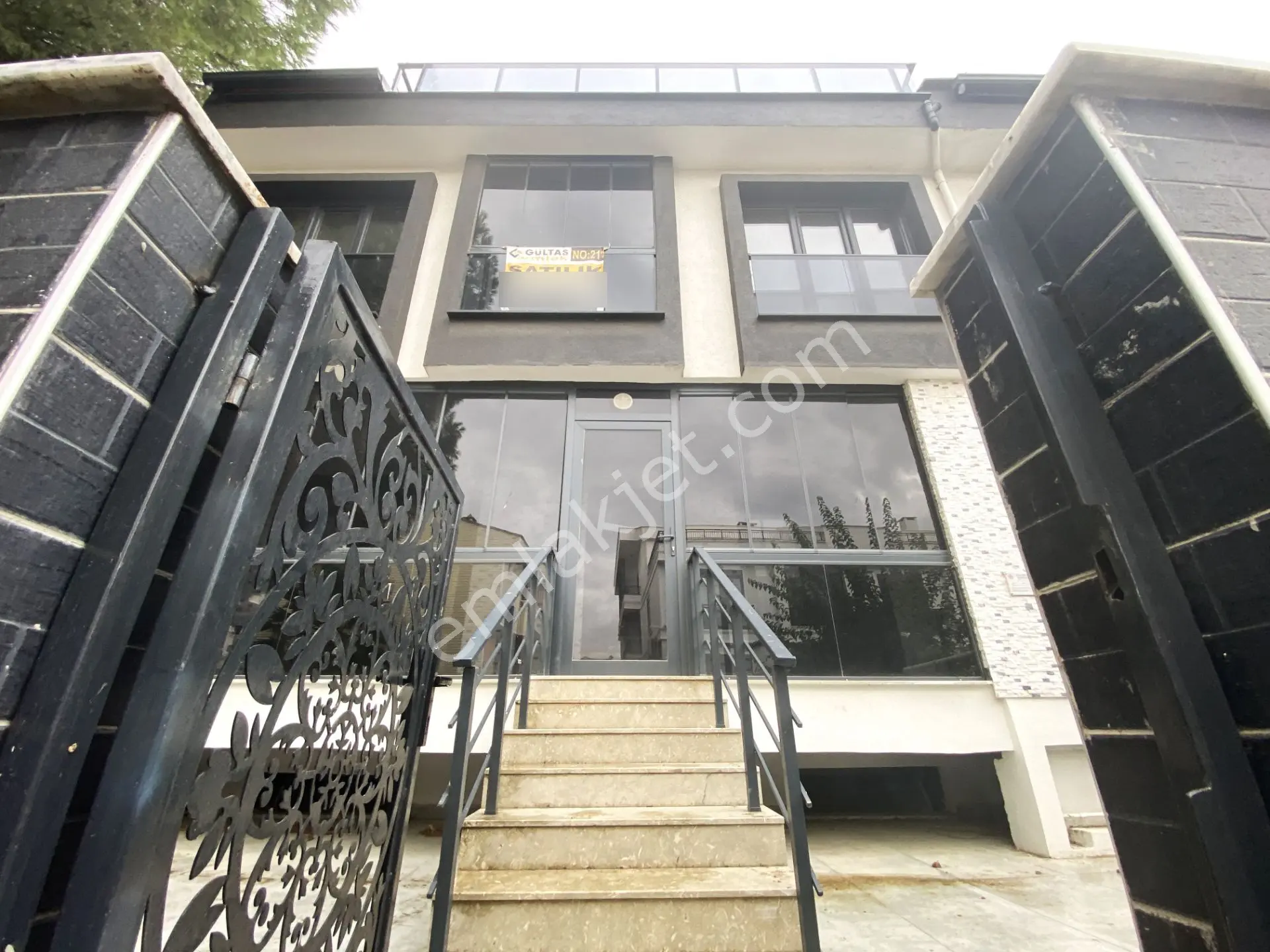 Edremitte Yetki Gültaş Emlaktan Satılık 5+1 Lüx Villa Satışta — fotoğraf 26