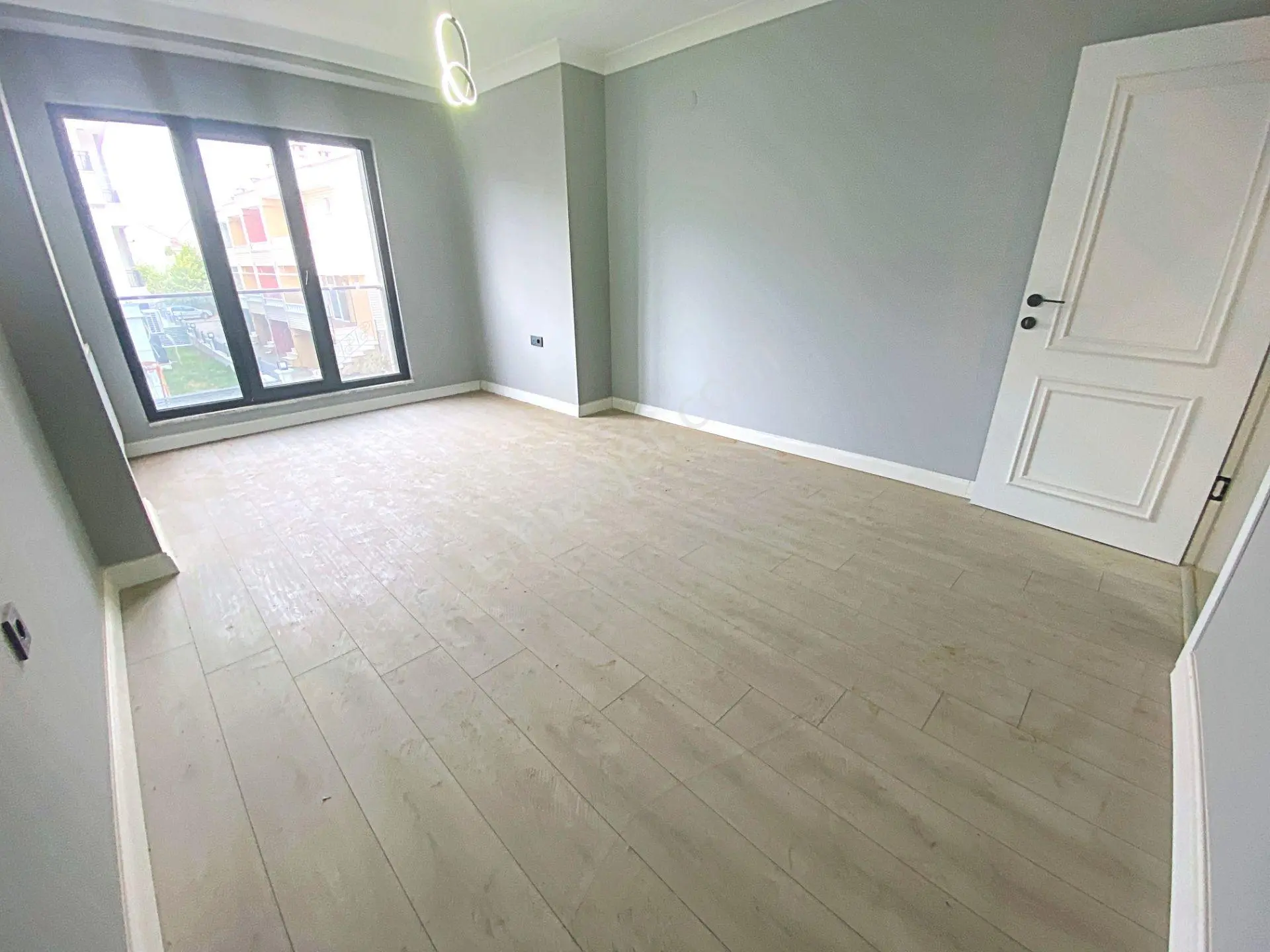 Edremitte Yetki Gültaş Emlaktan Satılık 5+1 Lüx Villa Satışta — fotoğraf 29
