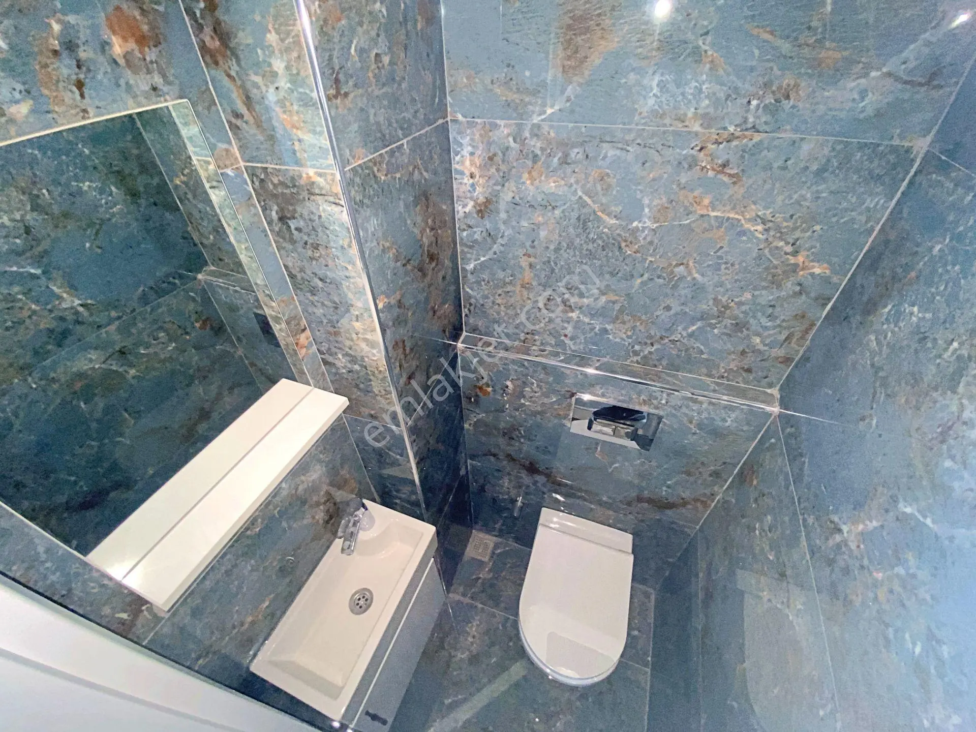 Edremitte Yetki Gültaş Emlaktan Satılık 5+1 Lüx Villa Satışta — fotoğraf 32
