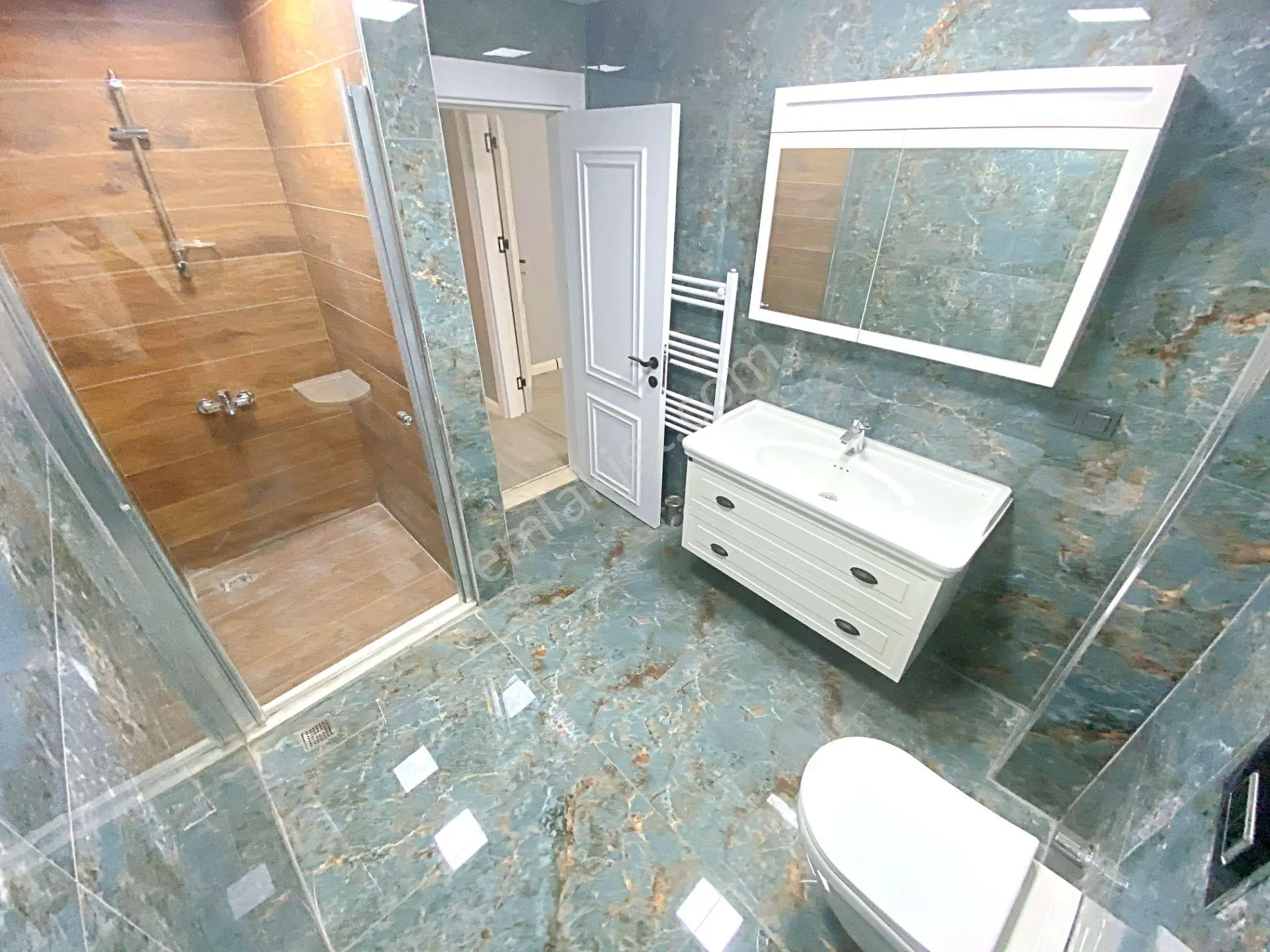 Edremitte Yetki Gültaş Emlaktan Satılık 5+1 Lüx Villa Satışta — fotoğraf 33