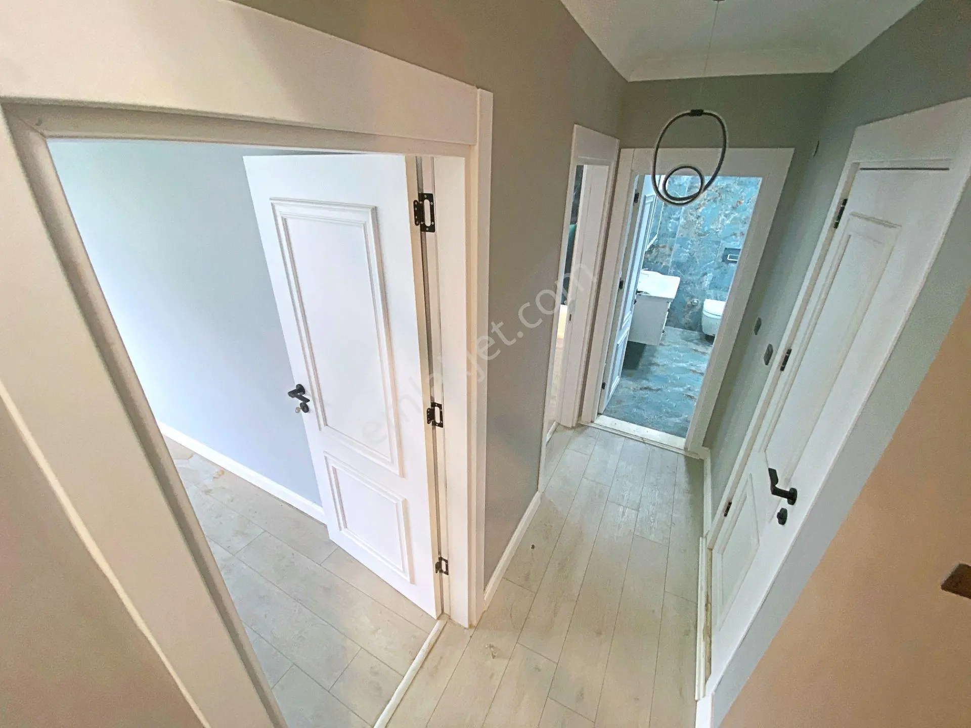 Edremitte Yetki Gültaş Emlaktan Satılık 5+1 Lüx Villa Satışta — fotoğraf 34