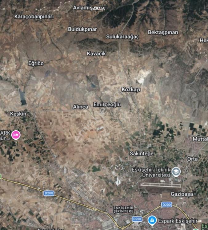 Dialog Dağ/avlamış Mh Yola Cepheli Etrafı Telle Çevrili Tarla — fotoğraf 12