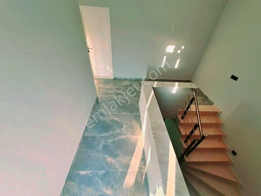 Uytundan Akçay Güre Arası Denize 350 Metre Asansörlü 3+1 Dubleks — fotoğraf 15