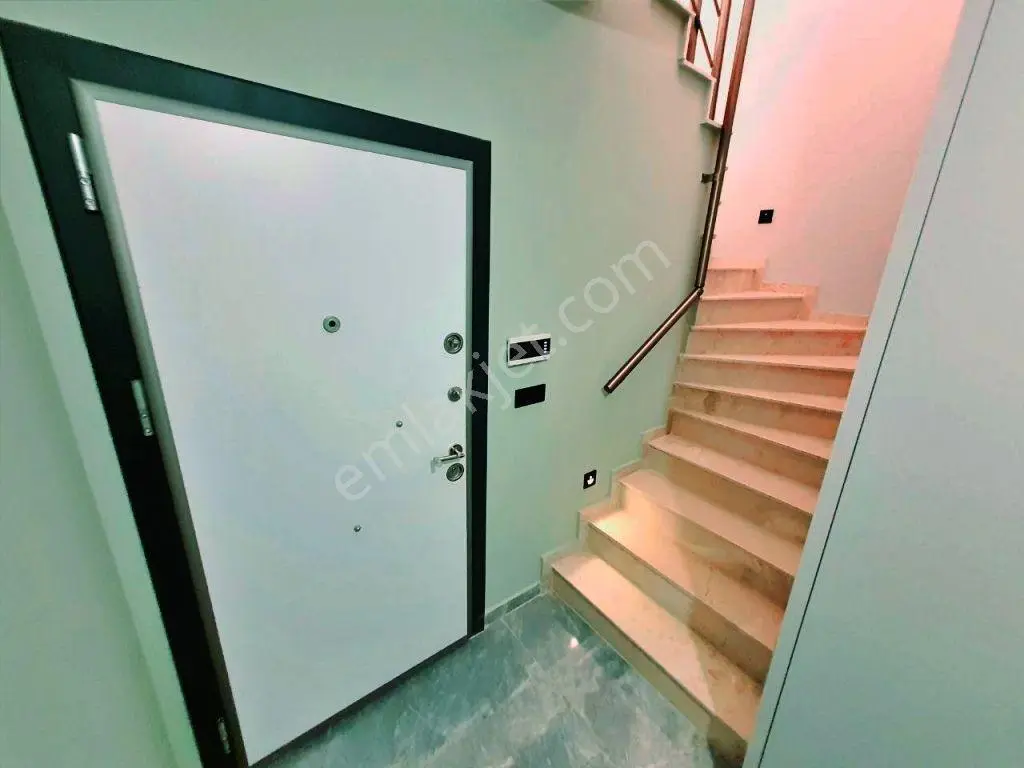 Uytundan Akçay Güre Arası Denize 350 Metre Asansörlü 3+1 Dubleks — fotoğraf 20
