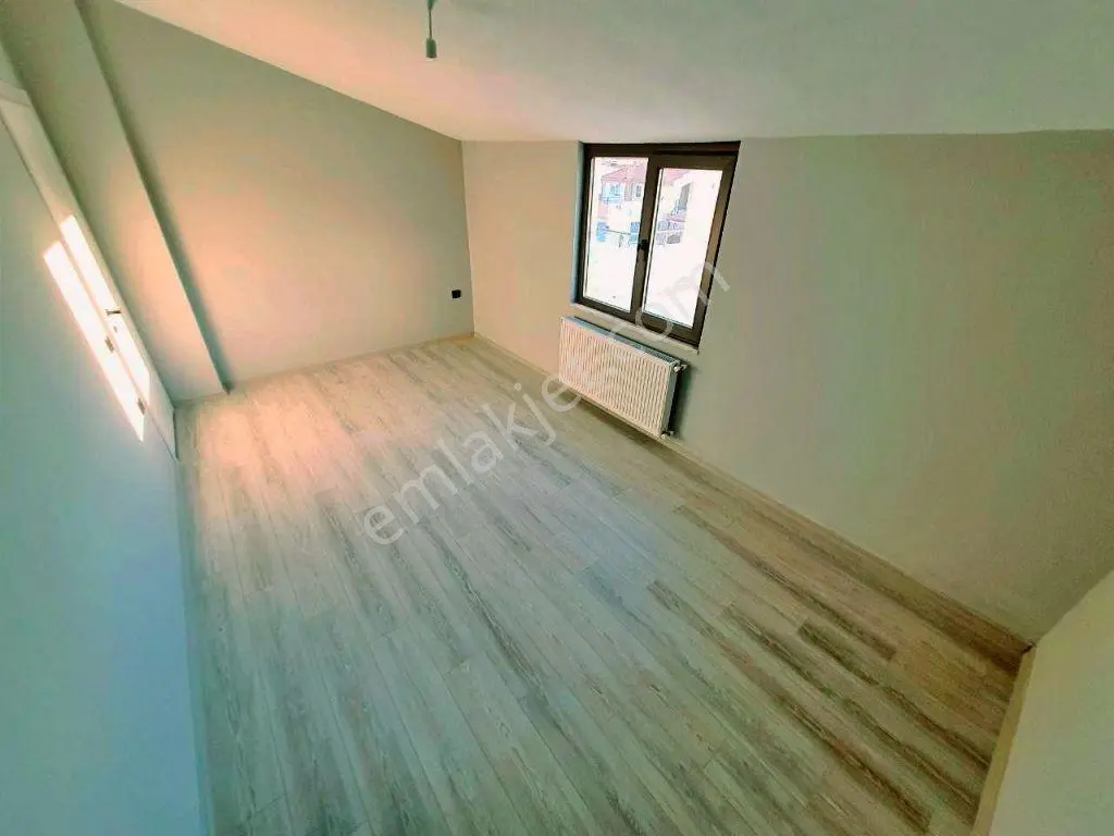 Uytundan Akçay Güre Arası Denize 350 Metre Asansörlü 3+1 Dubleks — fotoğraf 25