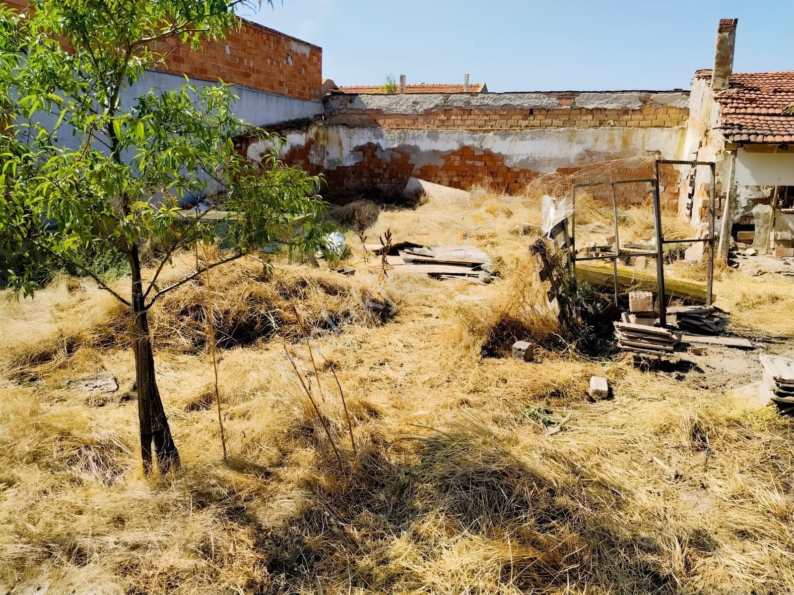 Durmaz Gayrimenkul'den Sazova Elmalı'da 240m2 Arsa — fotoğraf 4