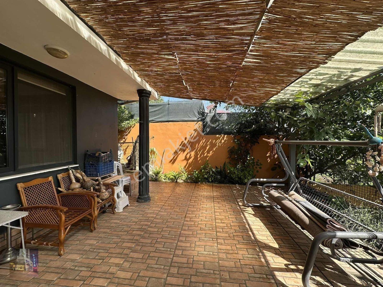 Erdemli Sıraç 980 M2 Arsaya Sahip Satılık Dubleks Villa — fotoğraf 7