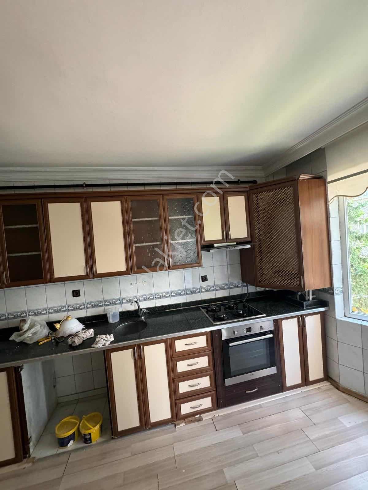 Batı Hastanesi Civarında Satılık 3+1 Daire — fotoğraf 4