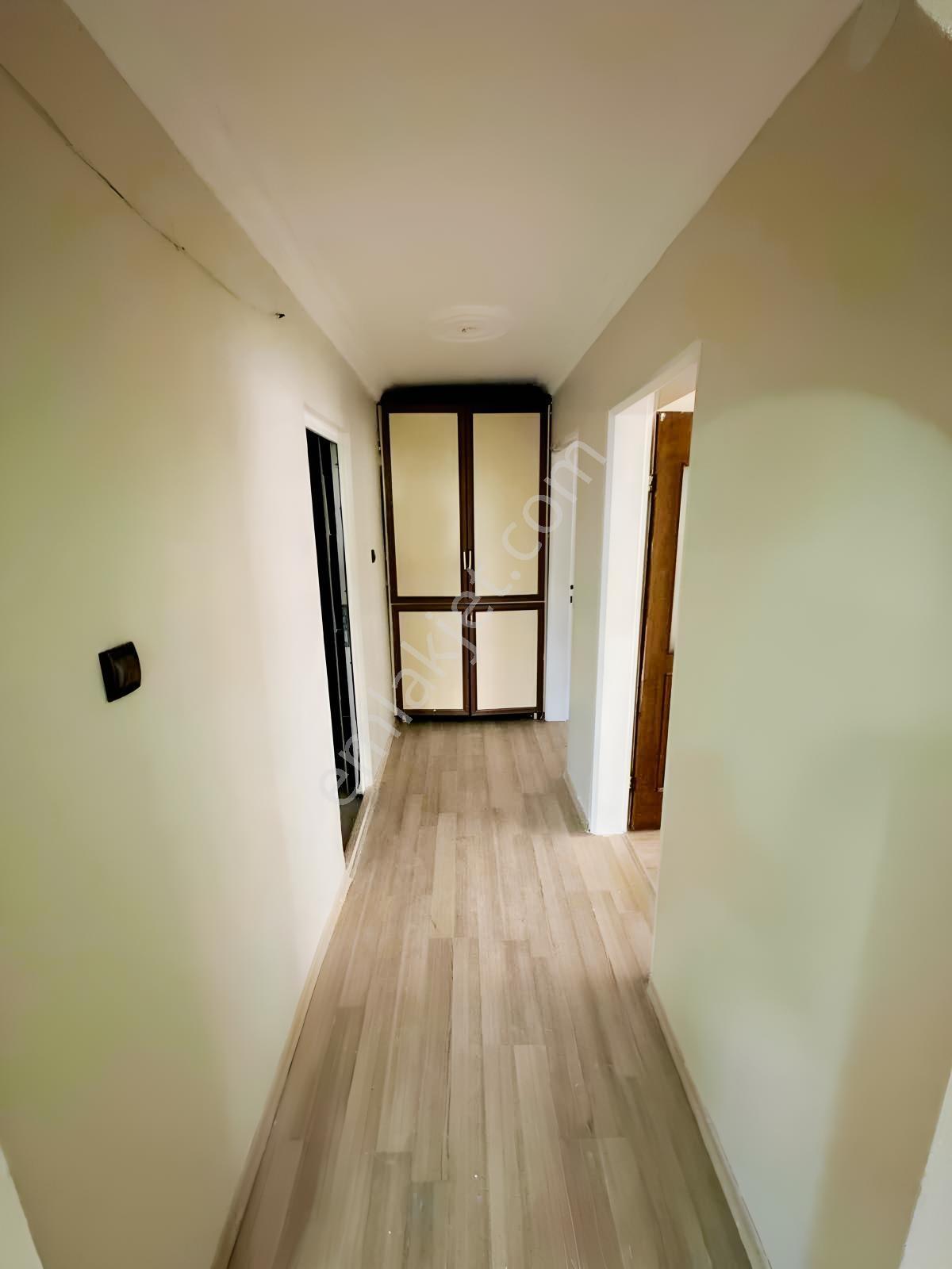 Batı Hastanesi Civarında Satılık 3+1 Daire — fotoğraf 9