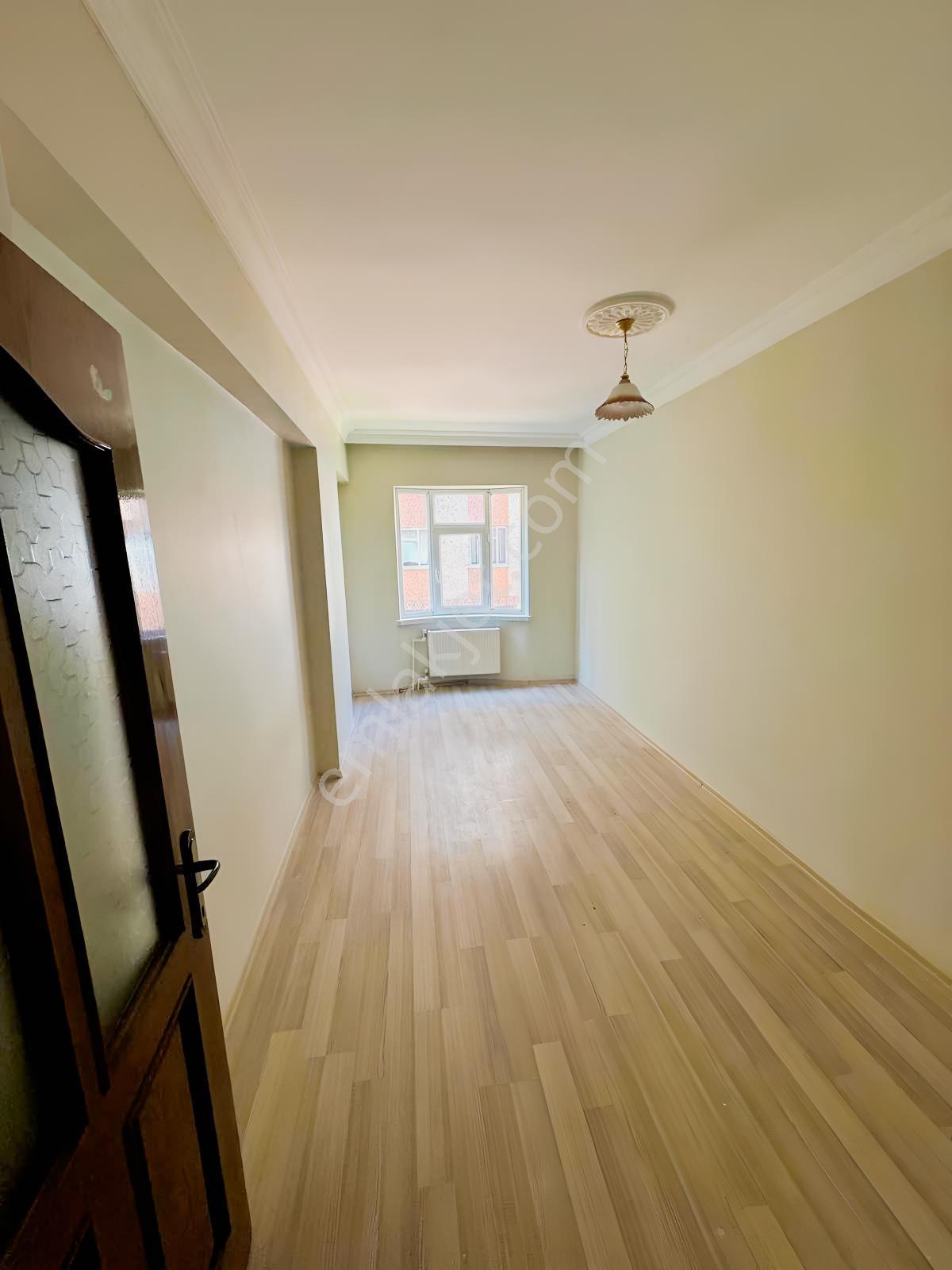 Batı Hastanesi Civarında Satılık 3+1 Daire — fotoğraf 13